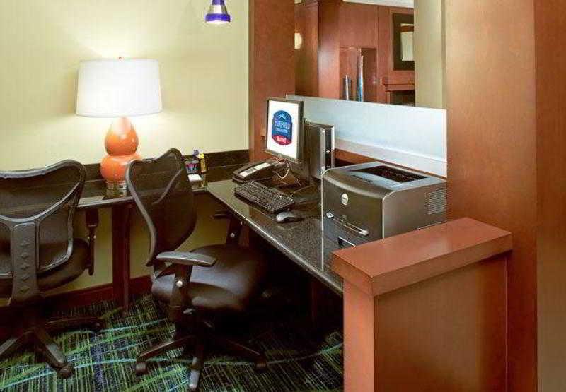 Fairfield By Marriott Peoria East Hotel Exterior photo