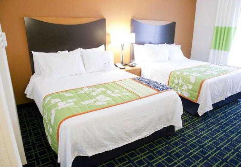 Fairfield By Marriott Peoria East Hotel Exterior photo